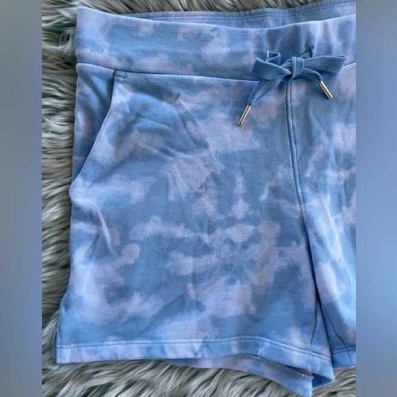 Champion Athletic Shorts, Size Medium - Picture 3 of 10